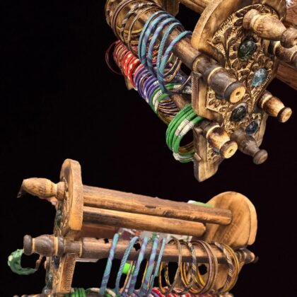 Wooden Bangles Stand – Medium